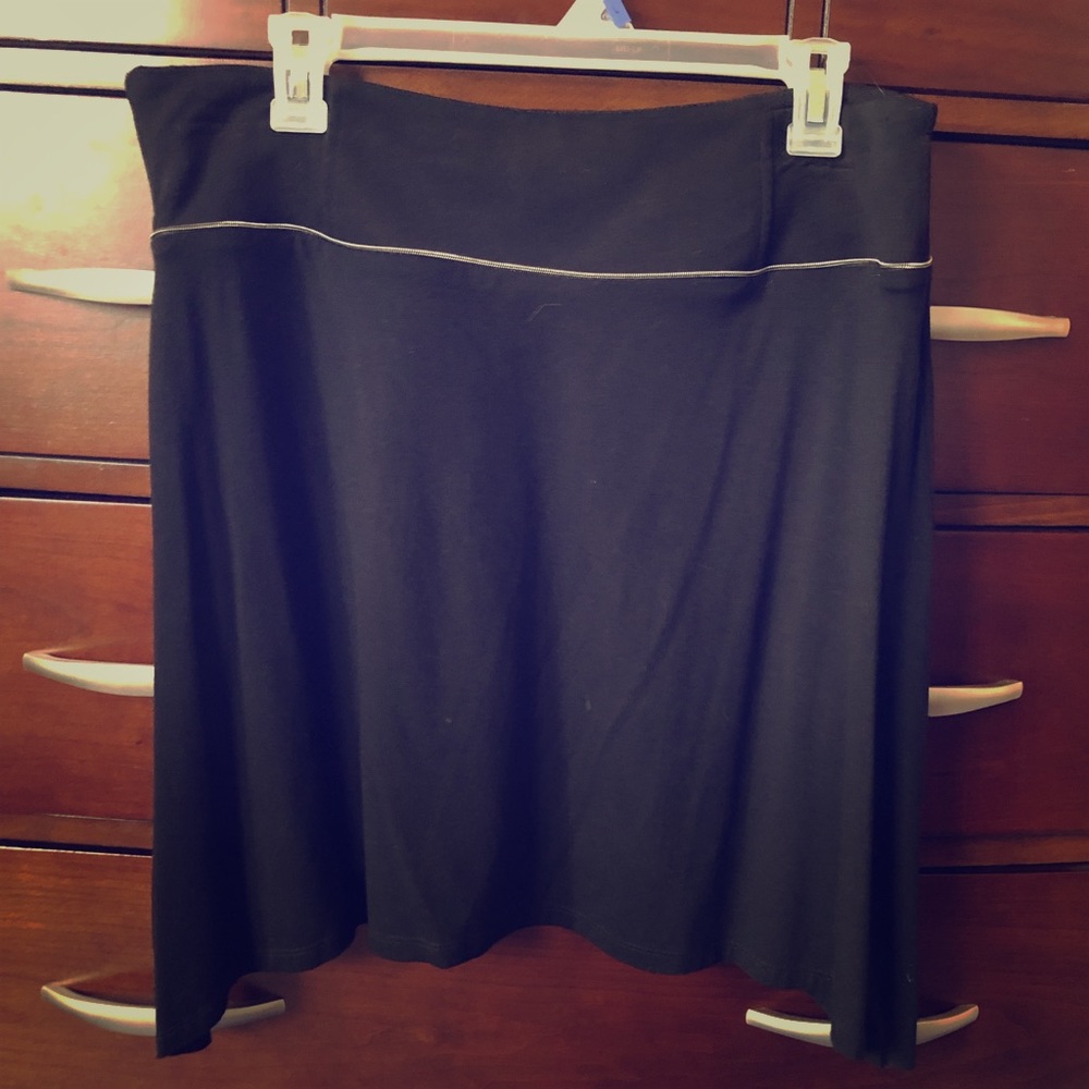 Asymmetrical black skirt